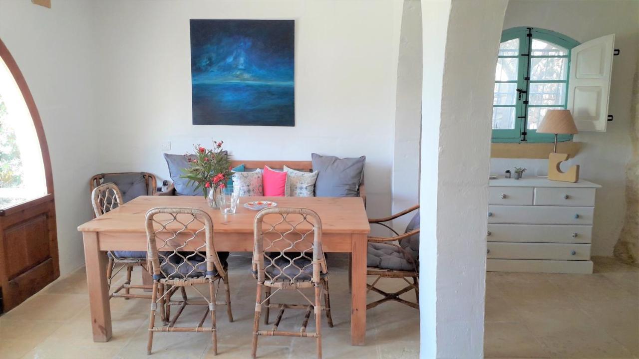 Dar Ta' Xmun - Idyllic Farmhouse With Pool, Garden, Seaview & Sunset San Lawrenz Exterior photo