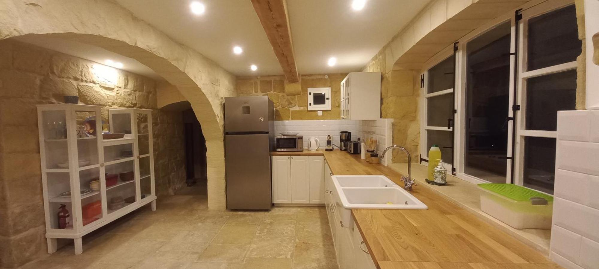 Dar Ta' Xmun - Idyllic Farmhouse With Pool, Garden, Seaview & Sunset San Lawrenz Exterior photo